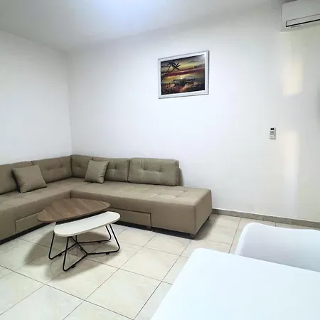 Apartment Dalanaj